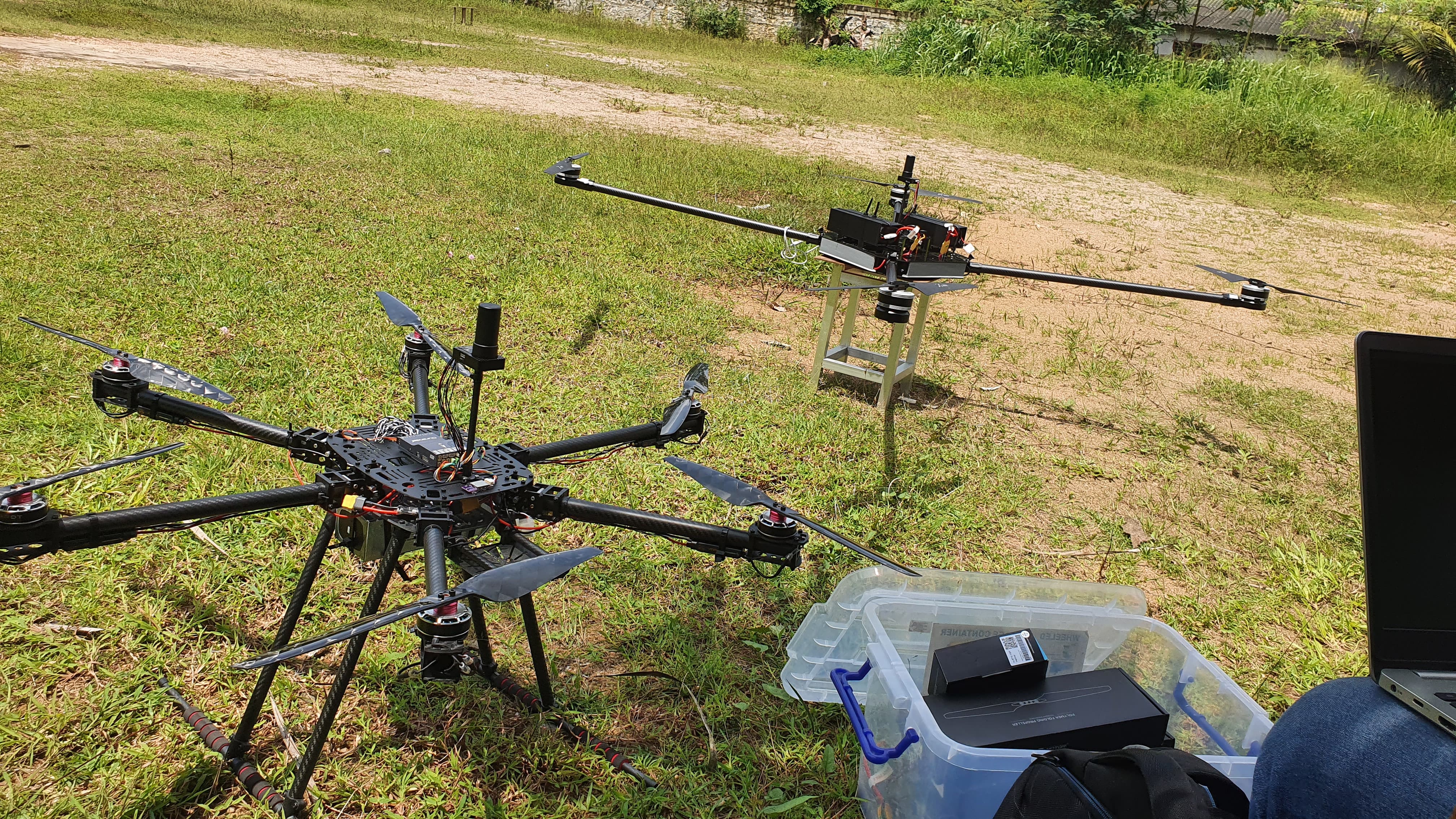 Autonomous delivery drone
